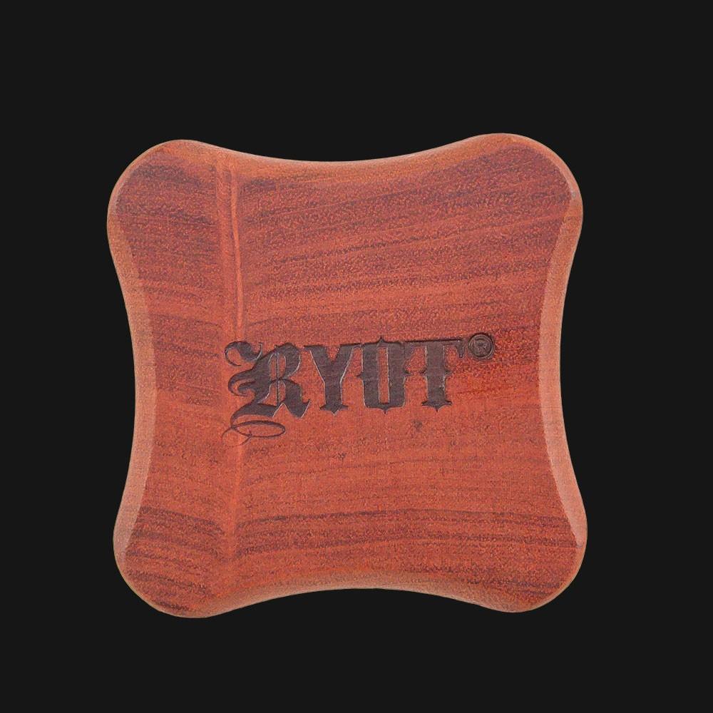 RYOT 1905 FLY Wooden Grinder